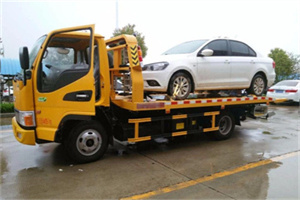 张镇附近拖车救援24小时服务热线